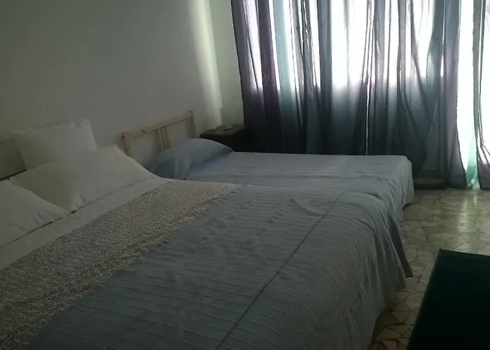 Der Bahnhof Alojamento de Acomodação e Pequeno-almoço 4*